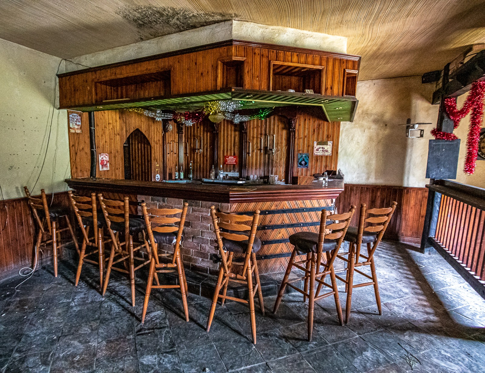 The Country Pub & Restaurant